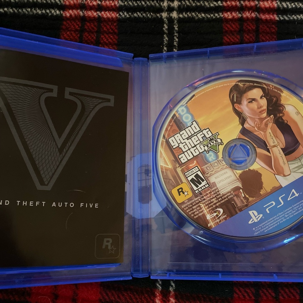 PS4 - Grand theft auto 5 - Picture 3 of 6